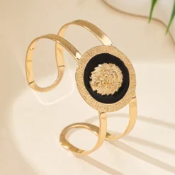 Gold-Plated Lion Head Cuff Bangle Bracelet for Women