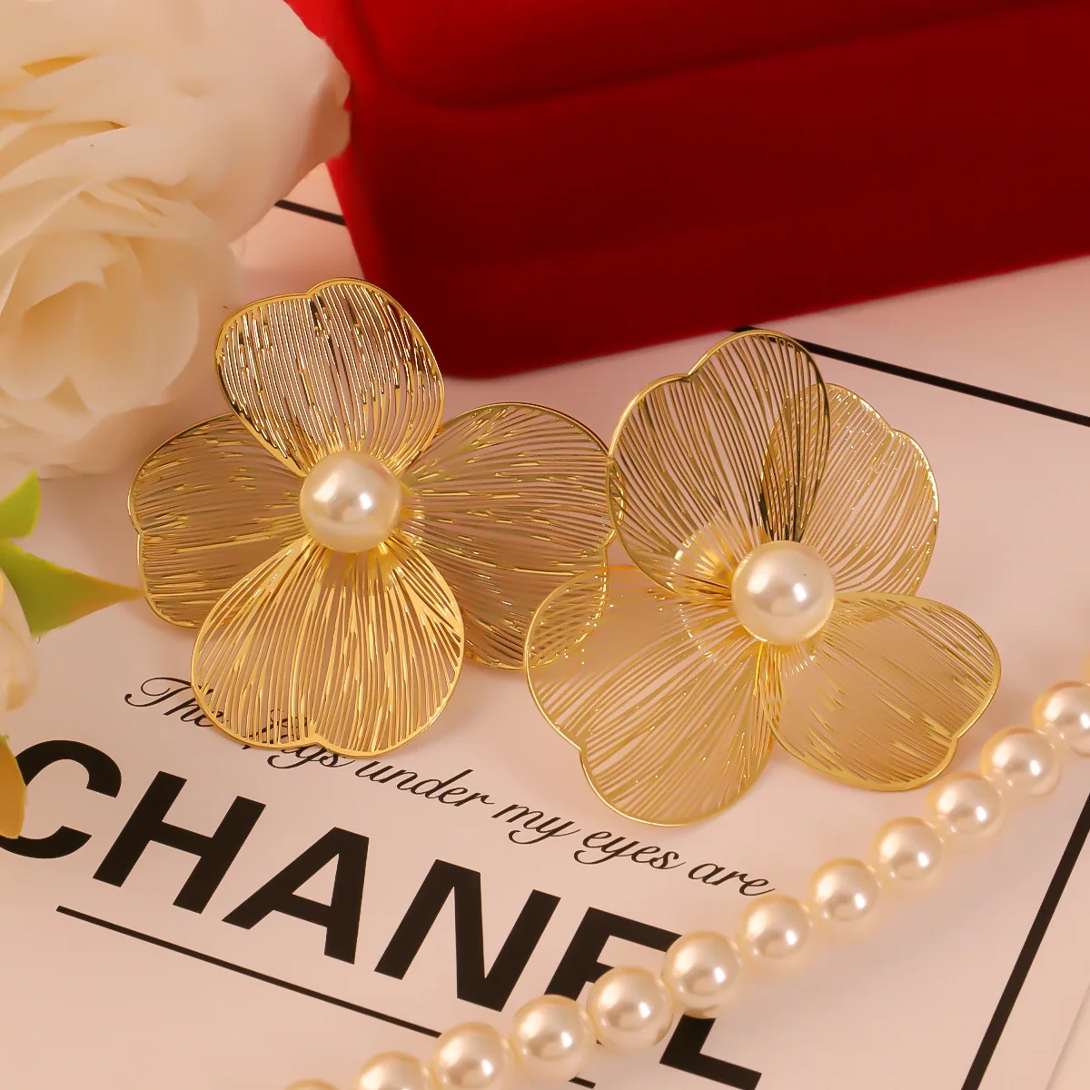 Exaggerate Golden Alloy Flower Big Hoop Earrings - Image 7