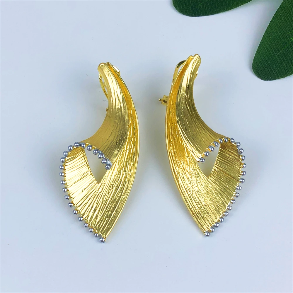 Italian 18K Gold Plated Two-Tone Jewelry Set for Women (4-Piece) - Image 3