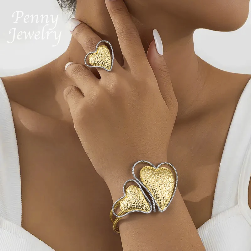 Luxury Heart Shaped Big Choker Gold Plated Jewelry Set - Image 2