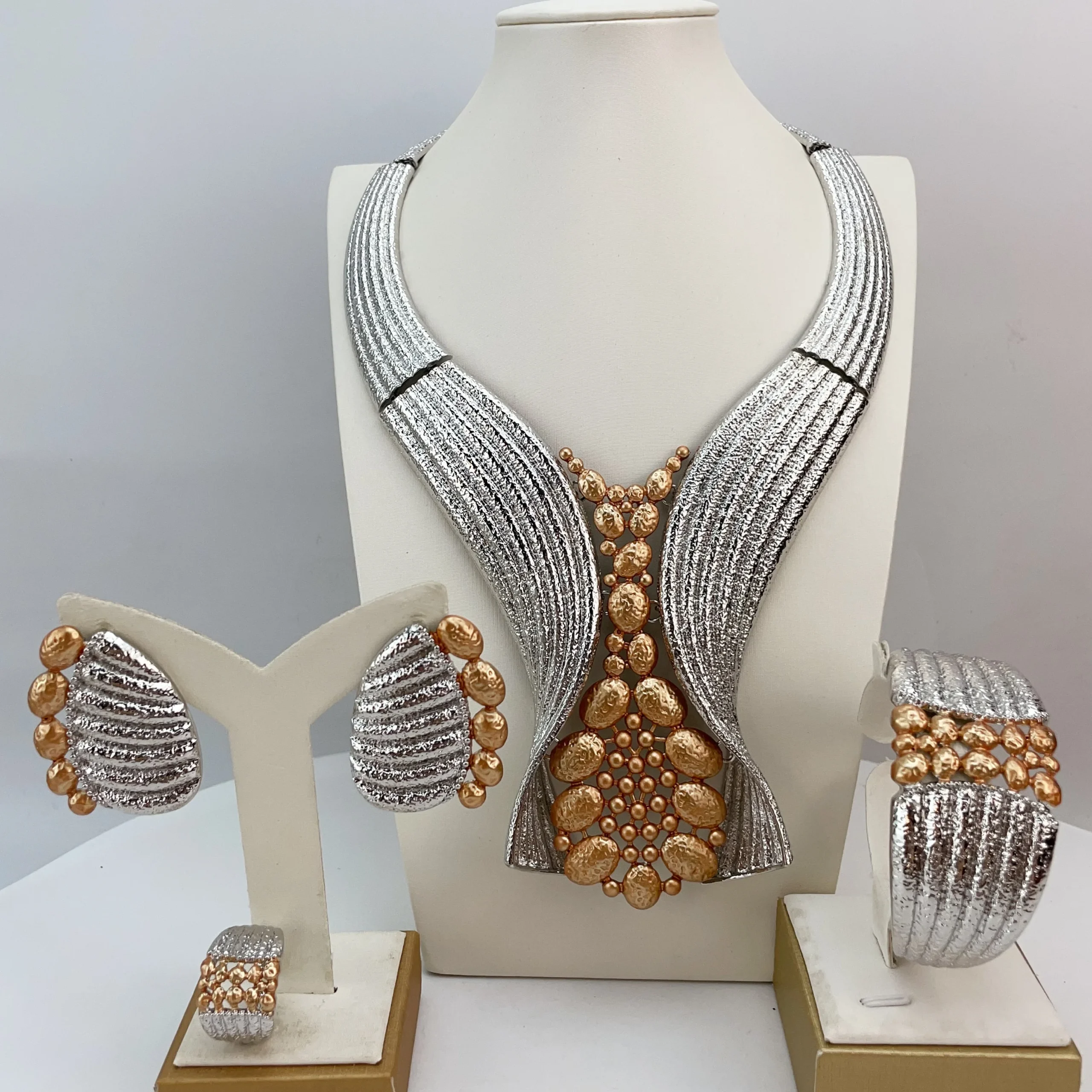 Brazilian Bold Statement Necklace Jewelry Set for Women - Image 6