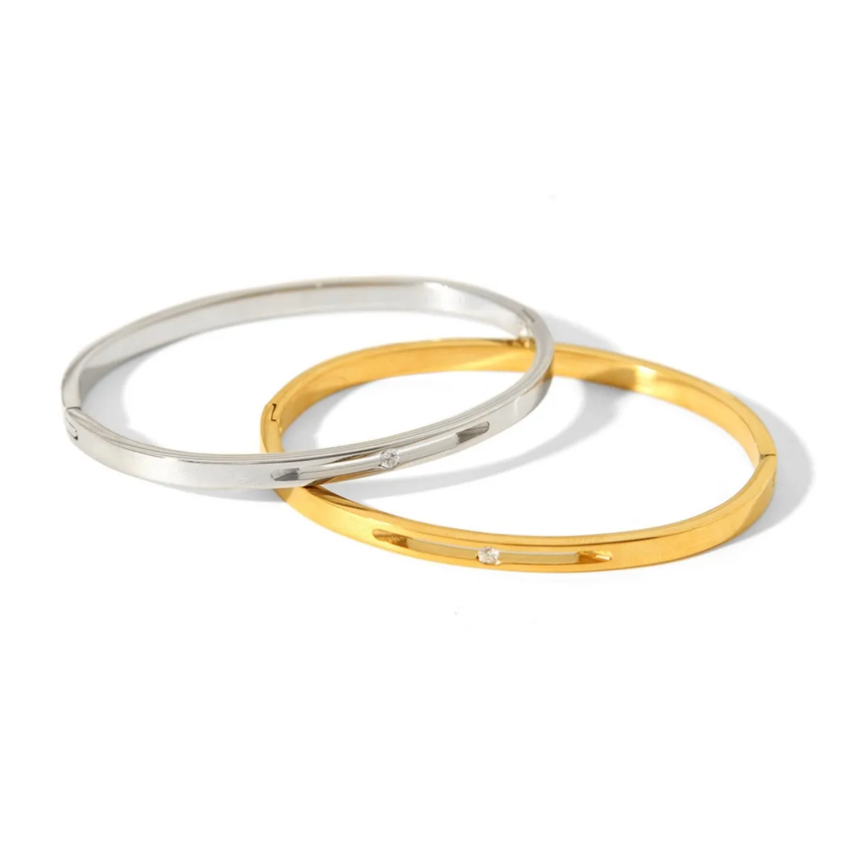 Stainless Steel Hollow Single Zircon Bracelet - Image 6